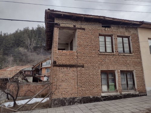 Благоевград, с. Добърско, ПРОДАВА