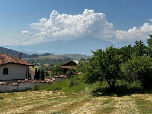 Panoramic regulated plot in the village of Godlevo – sunny location with an incredible view