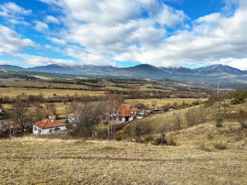 Blagoevgrad, s. Dolno Draglishte, For Sale