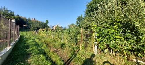 Sunny regulated plot in the town of Razlog - tranquility, nature, and excellent location