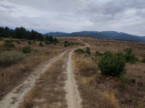 Panoramic property in the village of Eleshnitsa with the possibility of building a villa.