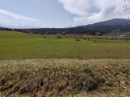 Spacious agricultural land in Dobarsko.