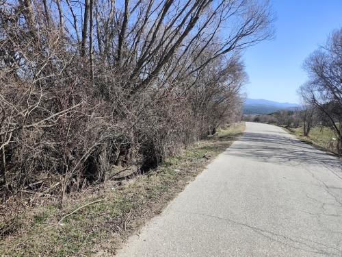 Investment property with an excellent location and panoramic view on the way to the village of Dobarsko.