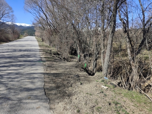 Investment property with an excellent location and panoramic view on the way to the village of Dobarsko.