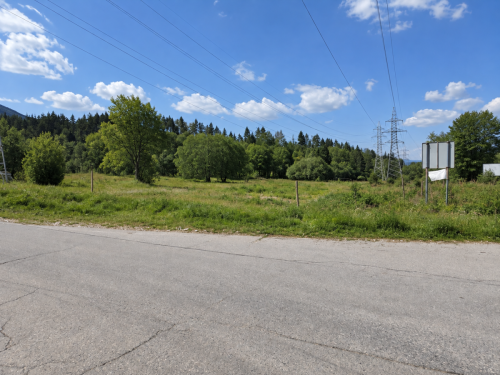 Corner investment property in the Predel area – strategic location on the main road