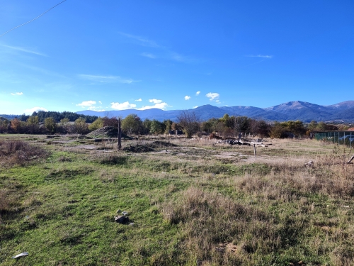 ATTRACTIVE PROPERTY FOR YOUR BUSINESS OR PERSONAL FARM IN THE VILLAGE OF DOLNO DRAGLISHTE