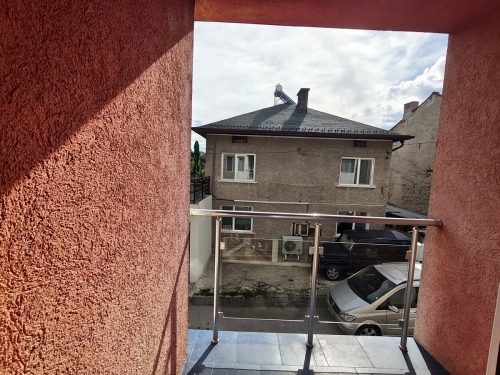 SPACIOUS LUXURIOUS APARTMENT WITH THREE BEDROOMS IN THE HEART OF BANSKO
