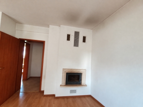 SPACIOUS TWO-ROOM APARTMENT WITH A FIREPLACE AND A LARGE TERRACE IN BANSKO