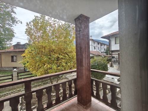 SPACIOUS TWO-ROOM APARTMENT WITH A FIREPLACE AND A LARGE TERRACE IN BANSKO