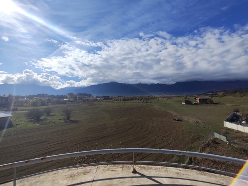 ELEGANT THREE-ROOM MAISONETTE WITH SOUTHERN EXPOSURE AND BEAUTIFUL VIEW IN THE TOWN OF RAZLOG